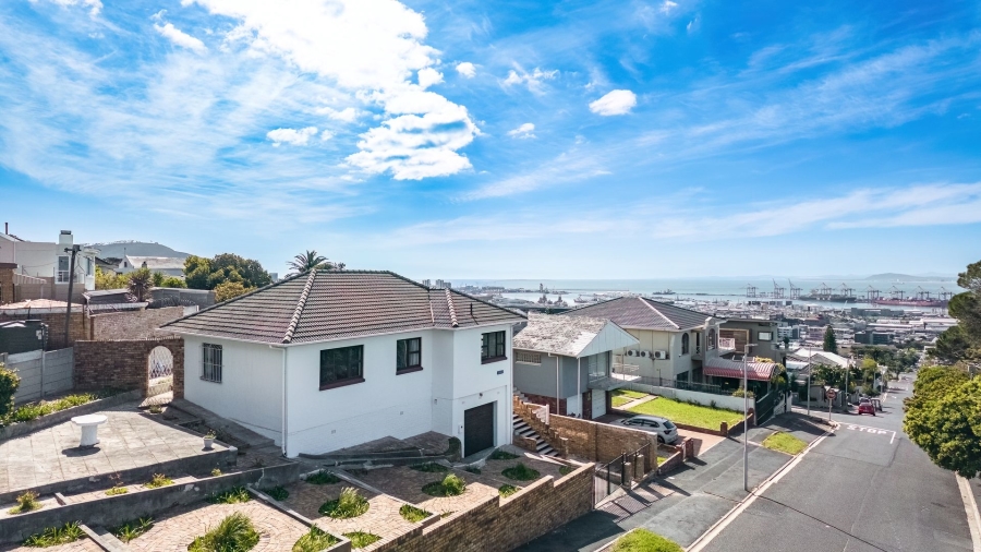 To Let 3 Bedroom Property for Rent in Walmer Estate Western Cape